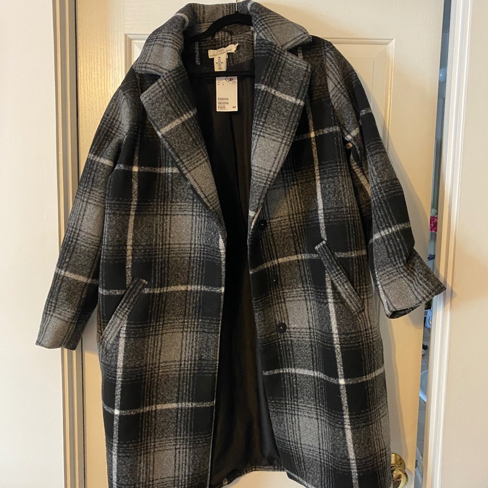 Label of Graded Goods H&M Plaid Coat